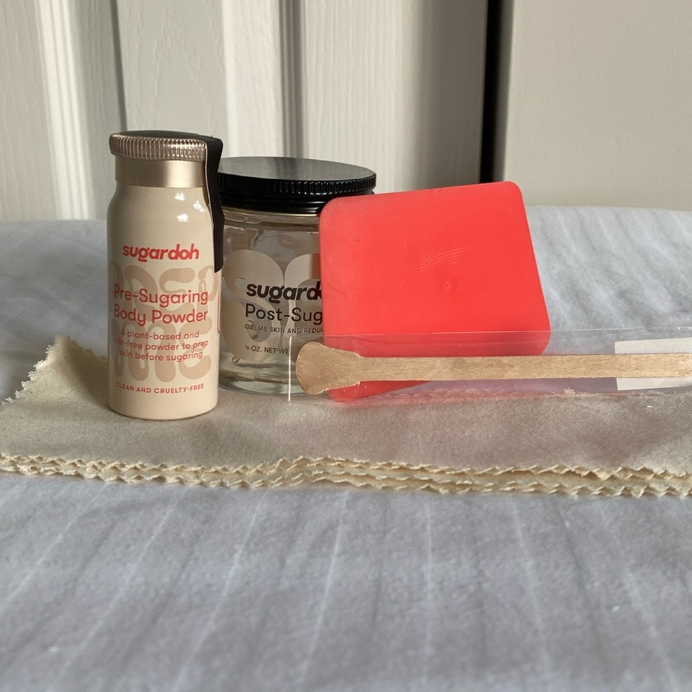 Sugardoh Add-on Starter Kit: applicators, pre-sugar powder, & post-sugar gel